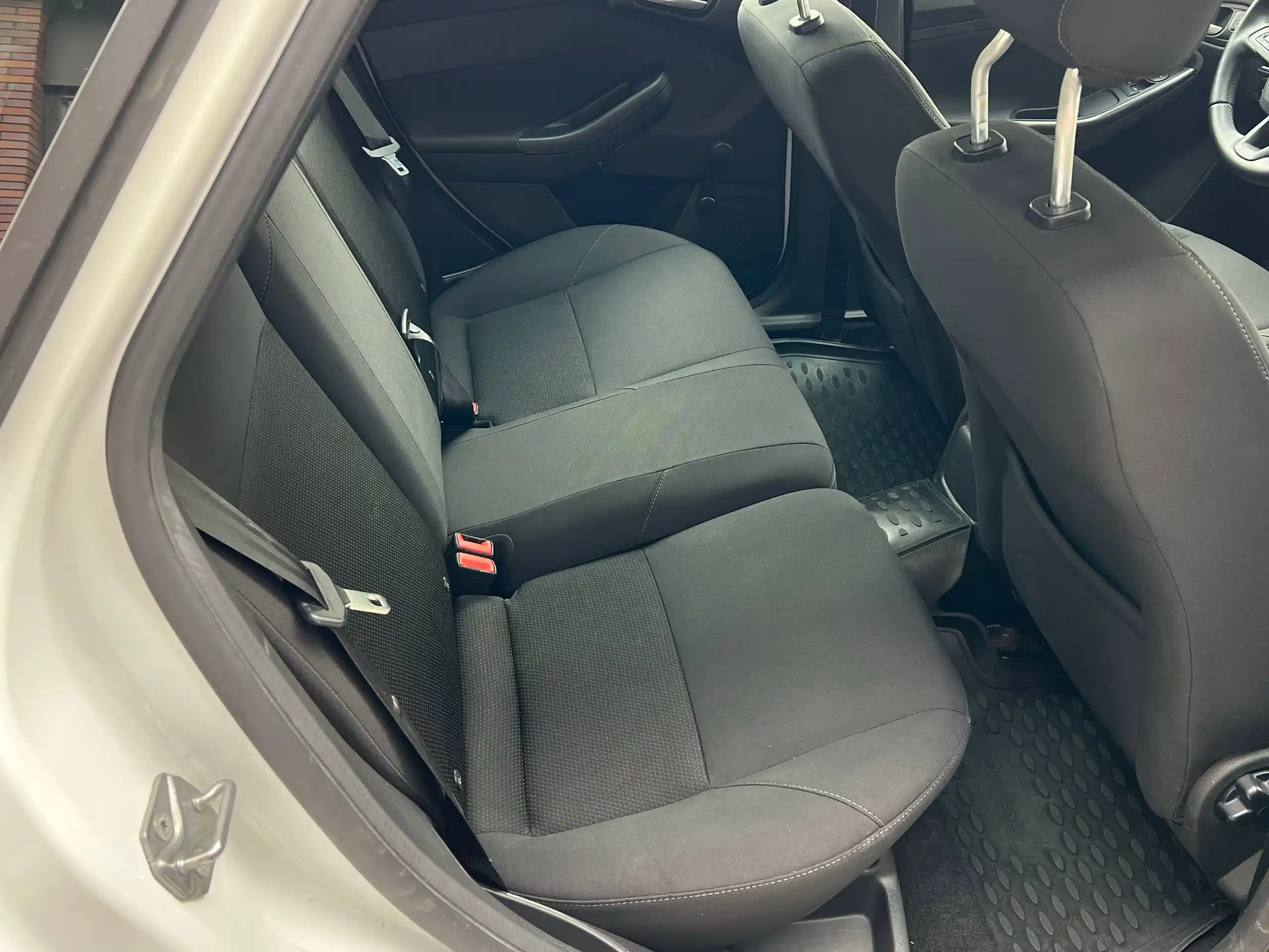 Продажа автомобиля 2016 года