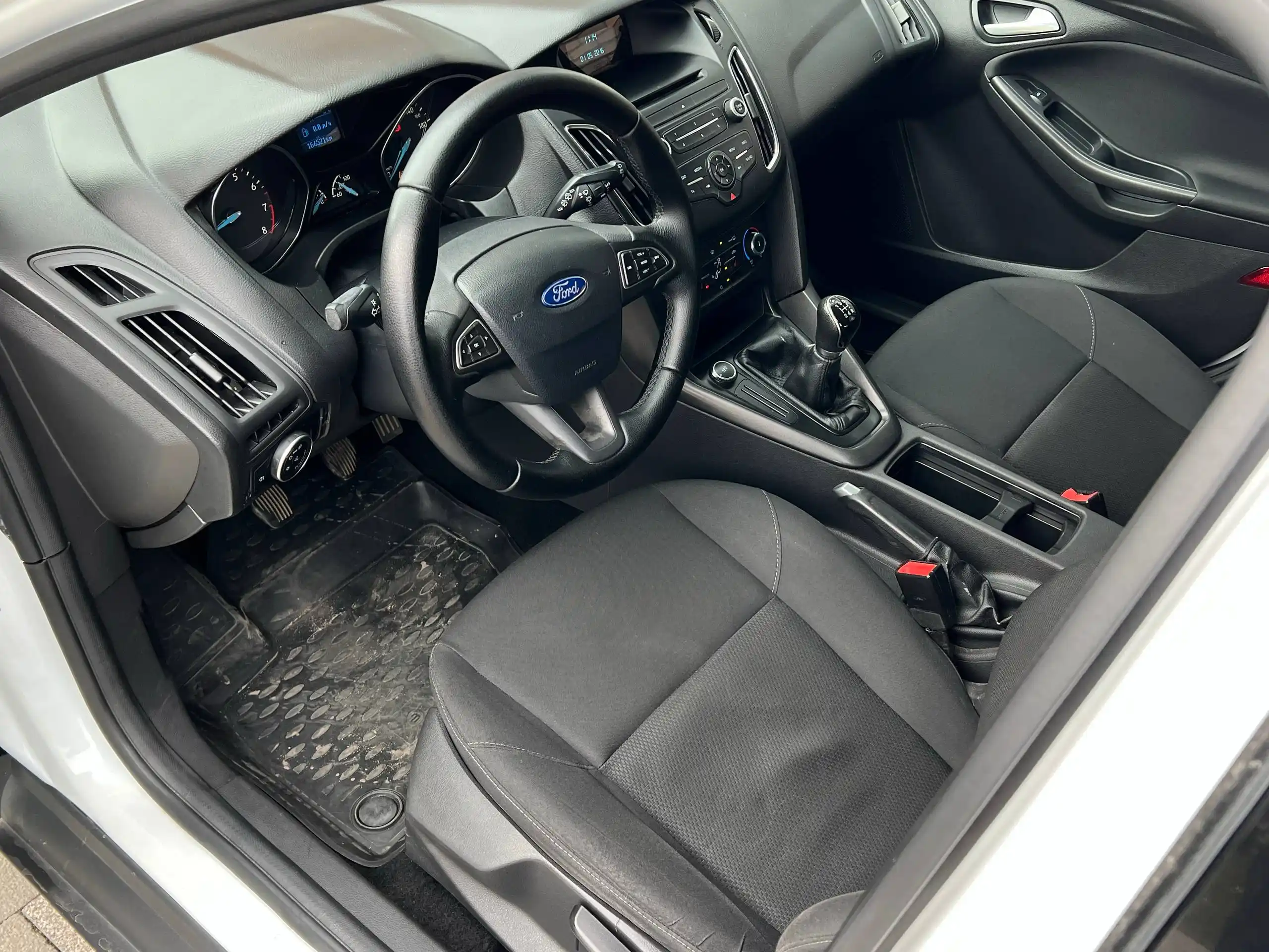 Продажа автомобиля 2016 года