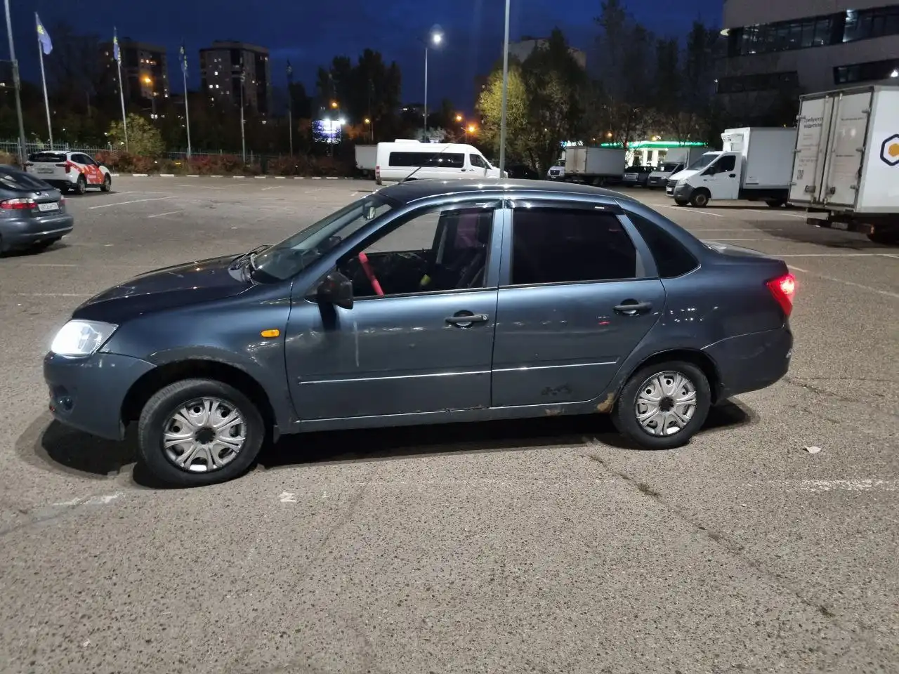 Продажа автомобиля Эур Музыка 2013 года