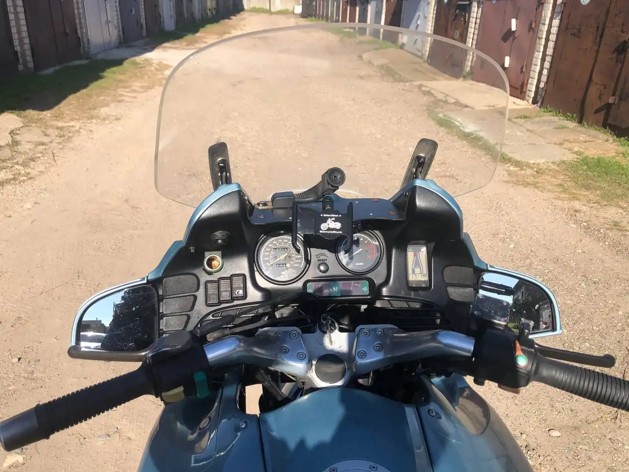 Продается BMW R1100RT 2000 года