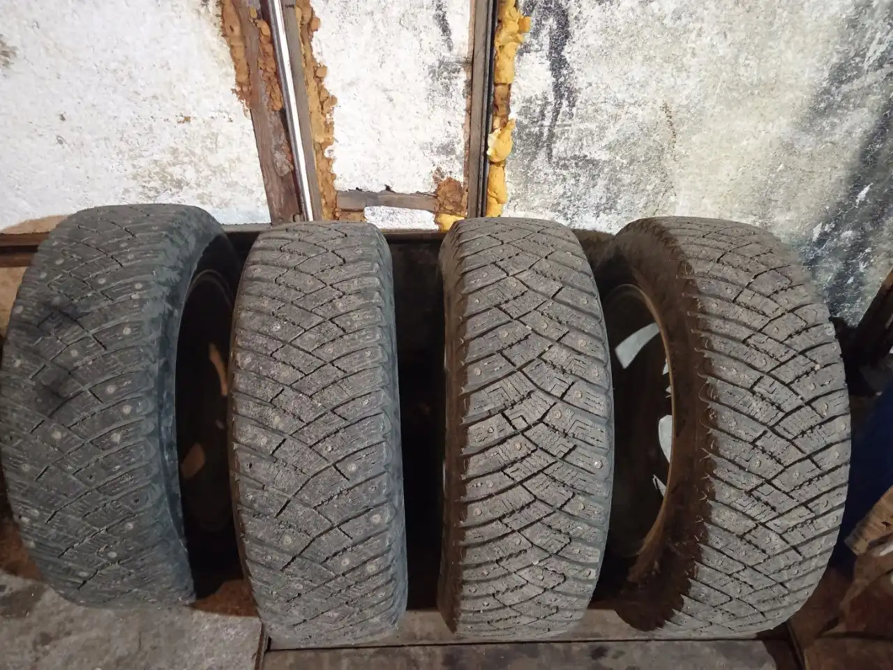 Зимние шины Goodyear для Daewoo Nexia