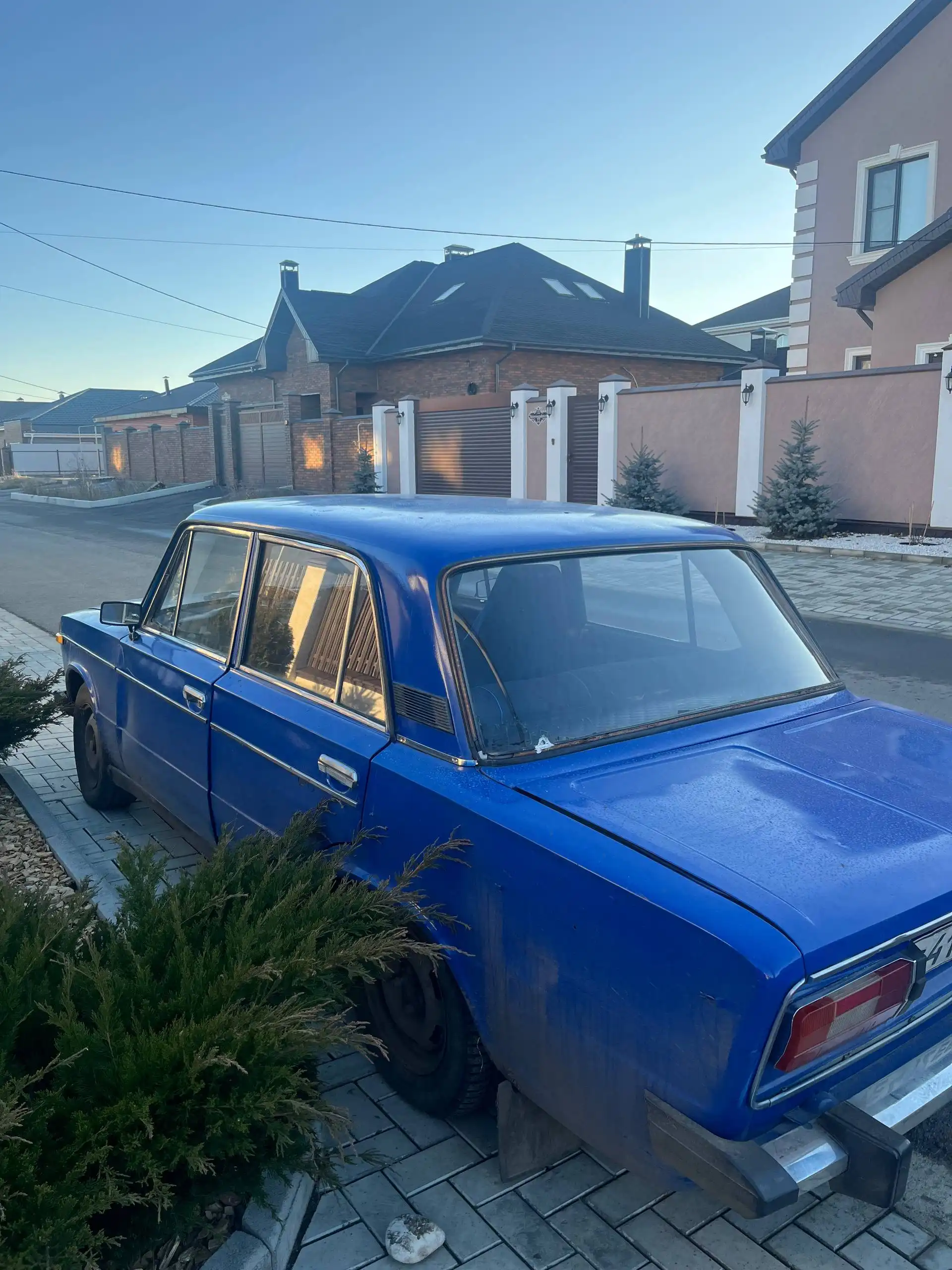 ВАЗ 2106 в хорошем состоянии с замененными деталями
