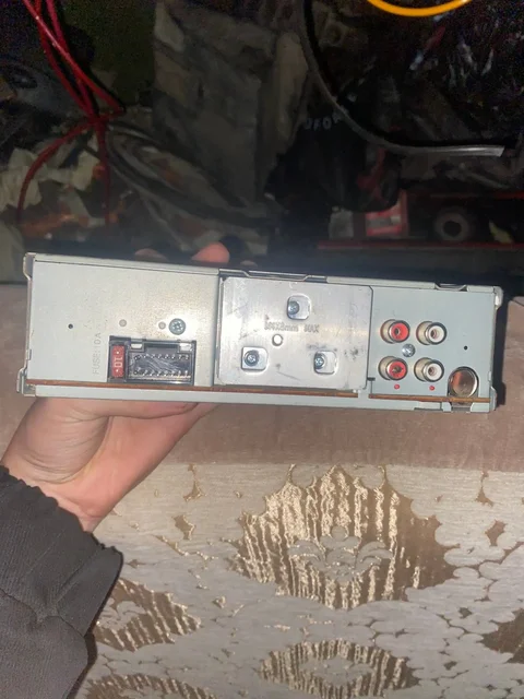 Продажа автозапчастей и магнитол в Магнитогорске - Запчасти в Магнитогорск