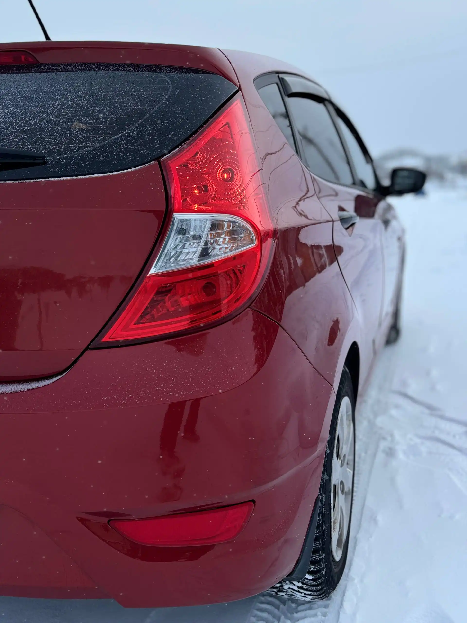 Автомобиль 2014г 1.6л автомат