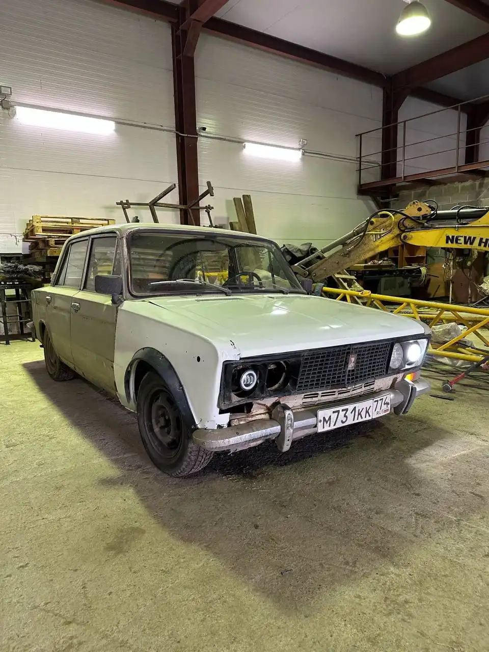 Продам Ваз 2103 на полном ходу