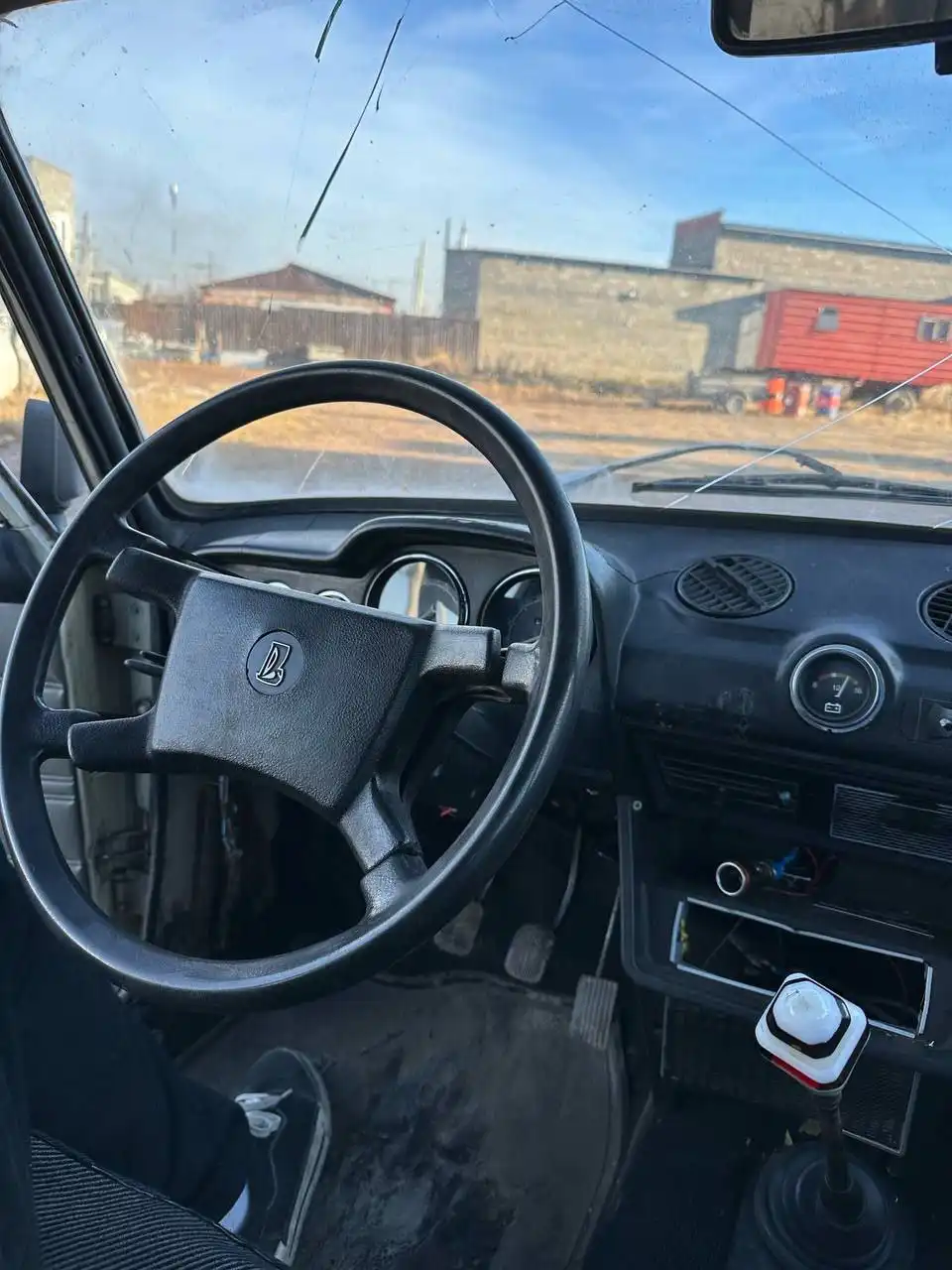 Продам Ваз 2103 на полном ходу