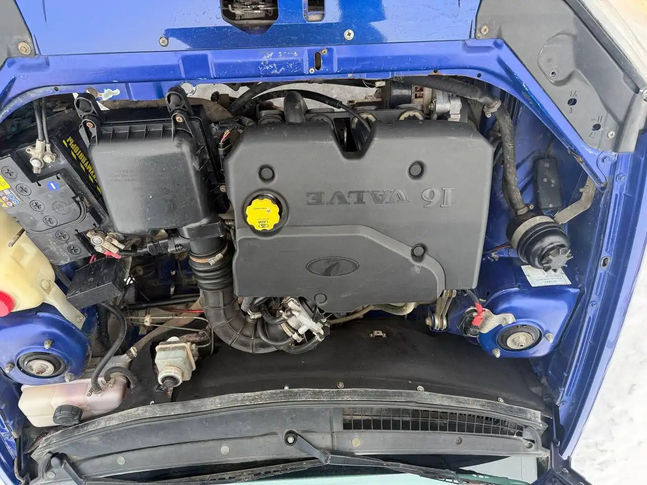 Продажа автомобиля 2010 года в хорошем состоянии