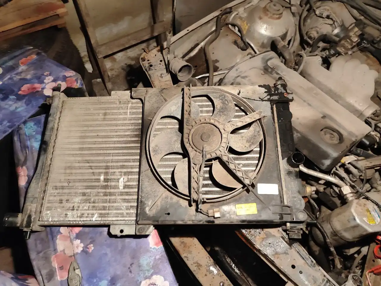 Продам радиатор отопителя и радиатор охлаждения для Нексии