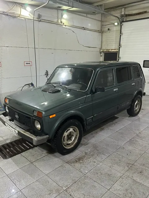 Продам Ниву на уверенном ходу - Авто в Магнитогорск