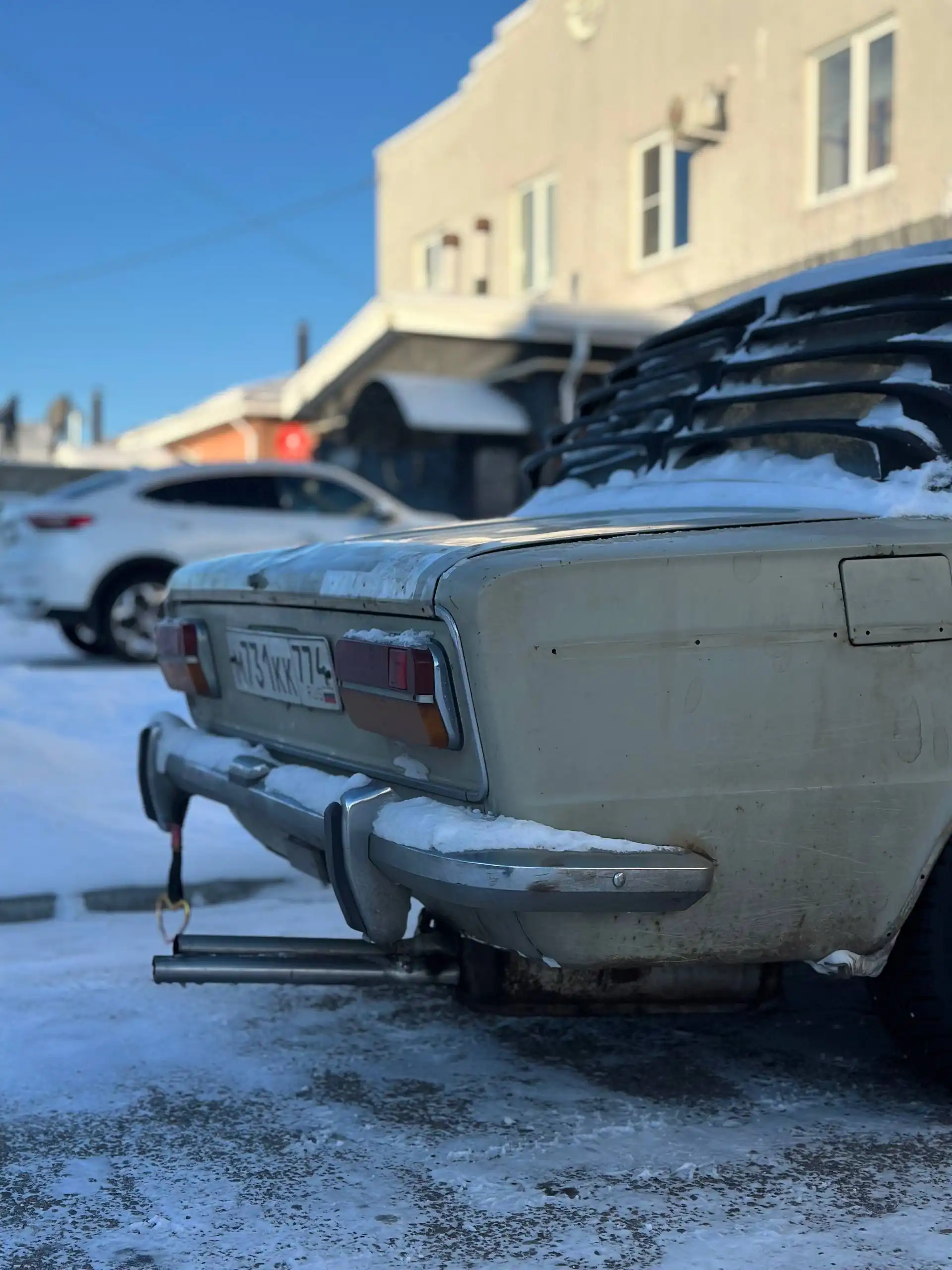 ВАЗ 2103 с документами и зимней резиной