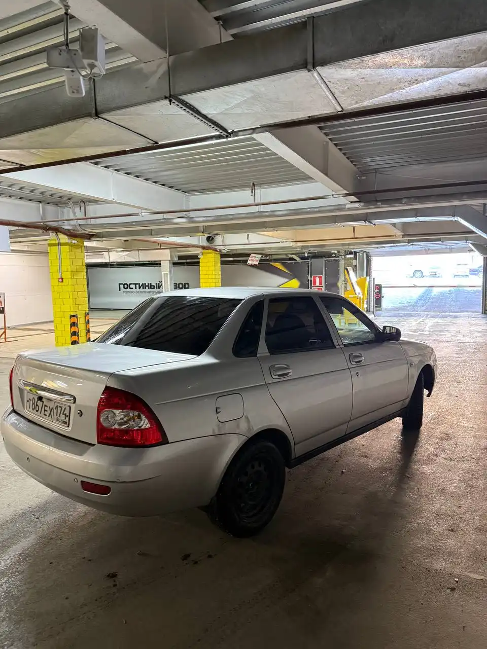 Продам автомобиль 2009 года в хорошем состоянии