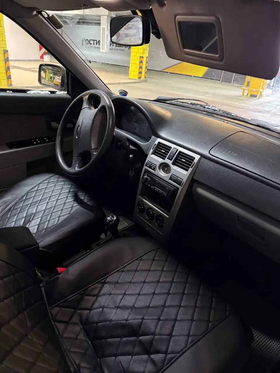 Продам автомобиль 2009 года в хорошем состоянии