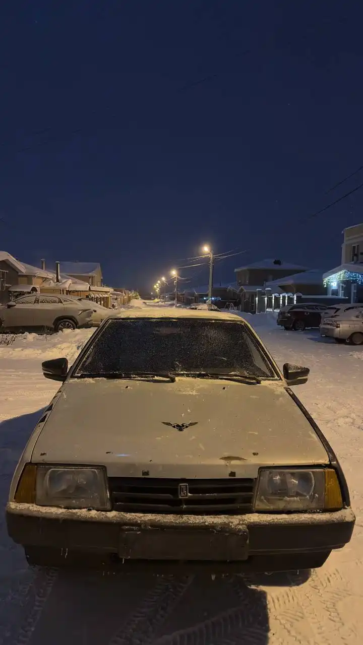 ВАЗ 21099 инжектор 1.5 2004 года в отличном состоянии