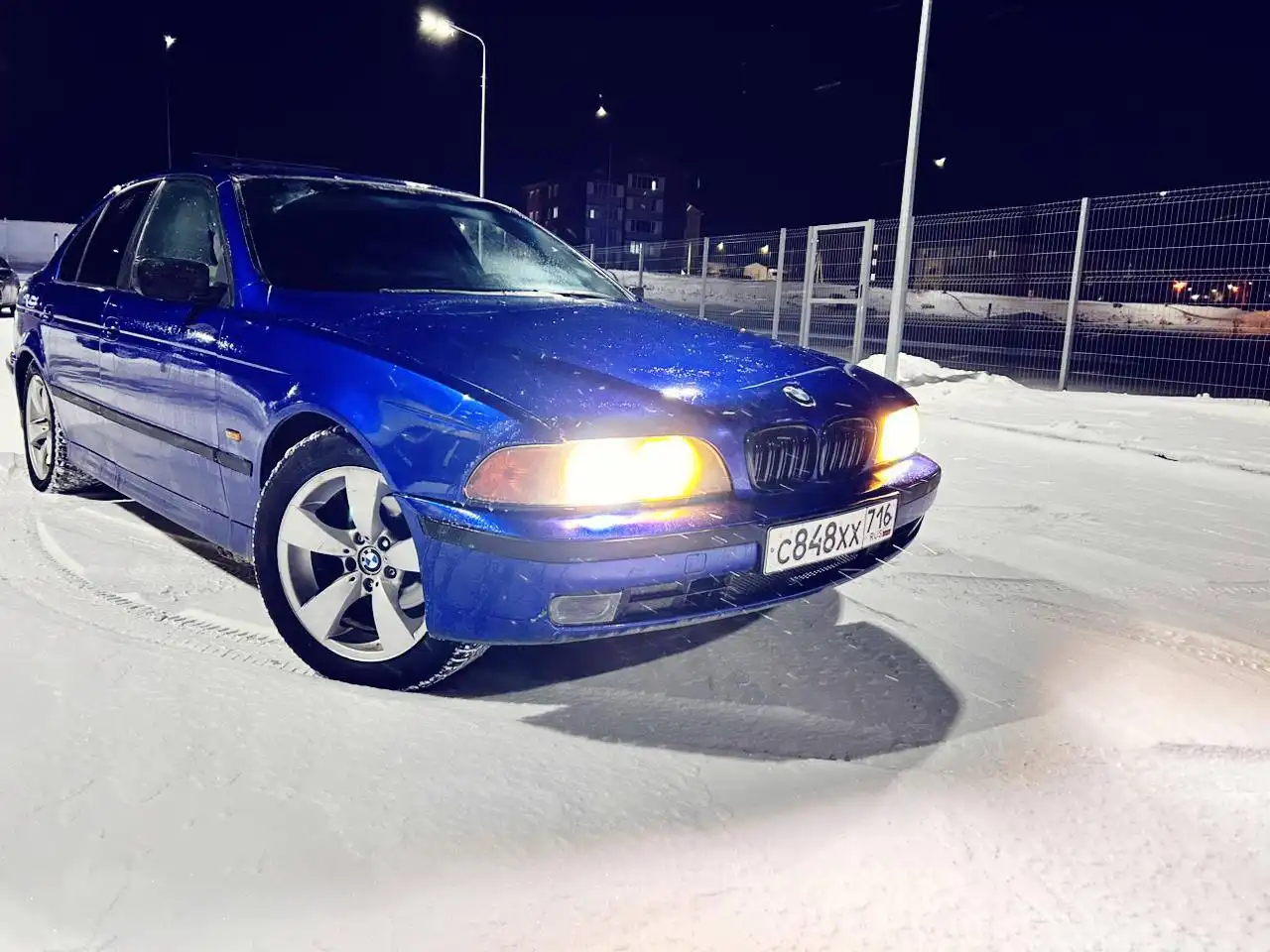 BMW 5 серии E39 2000 года