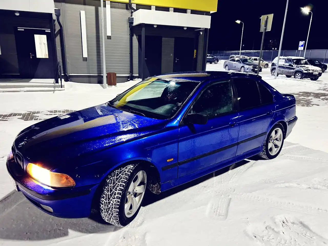 BMW 5 серии E39 2000 года