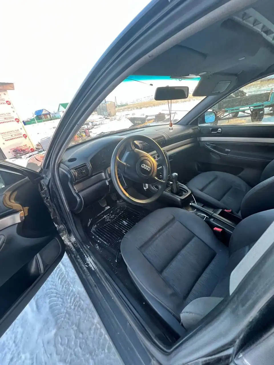 Продажа Audi A4 1998 года