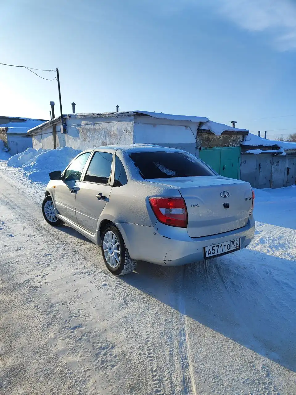 Обмен Lada Granta 2016 года с доплатой
