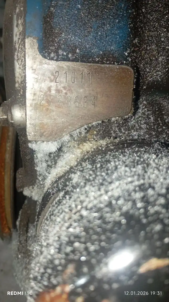 Продажа двигателя и коробки передач для авто - Двигатели и КПП (Запчасти) в Магнитогорск