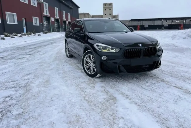 BMW X2 2018 года в хорошем состоянии - Легковые автомобили в Магнитогорск