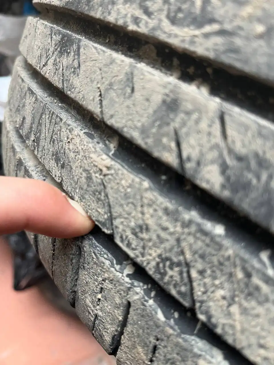 Летние шины Kumho Ecowing 205/55 R16 почти новые - Шины и диски (Авто) в Магнитогорск