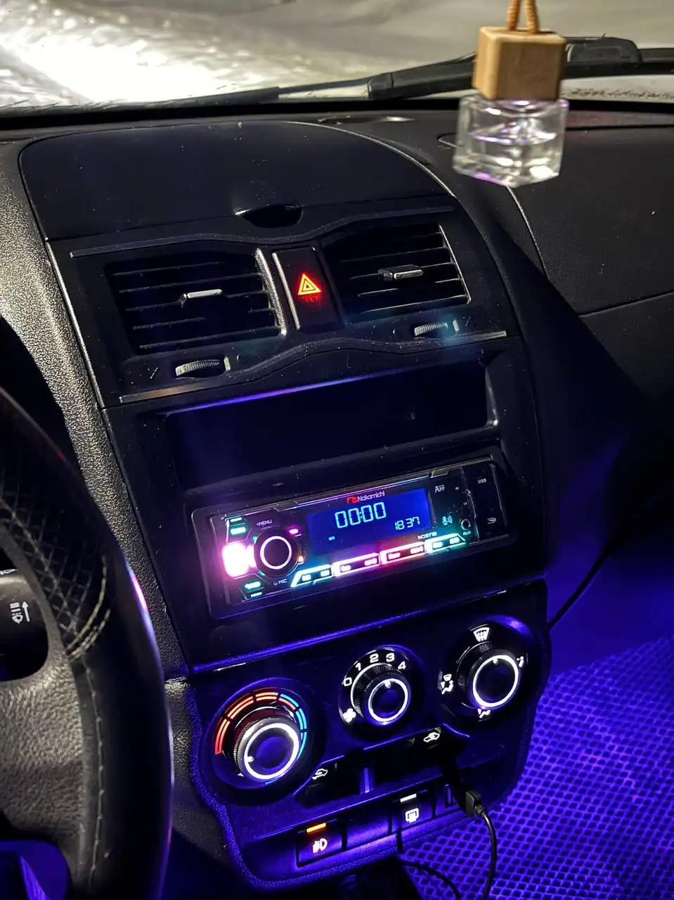 Продается Лада Гранта FL 2019 года - Легковые автомобили (Авто) в Магнитогорск