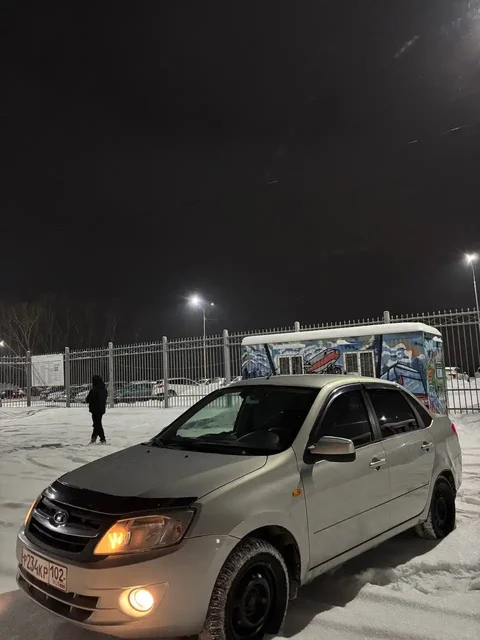 Продажа Lada Granta 2013 года выпуска в отличном состоянии - Автозвук в Магнитогорск