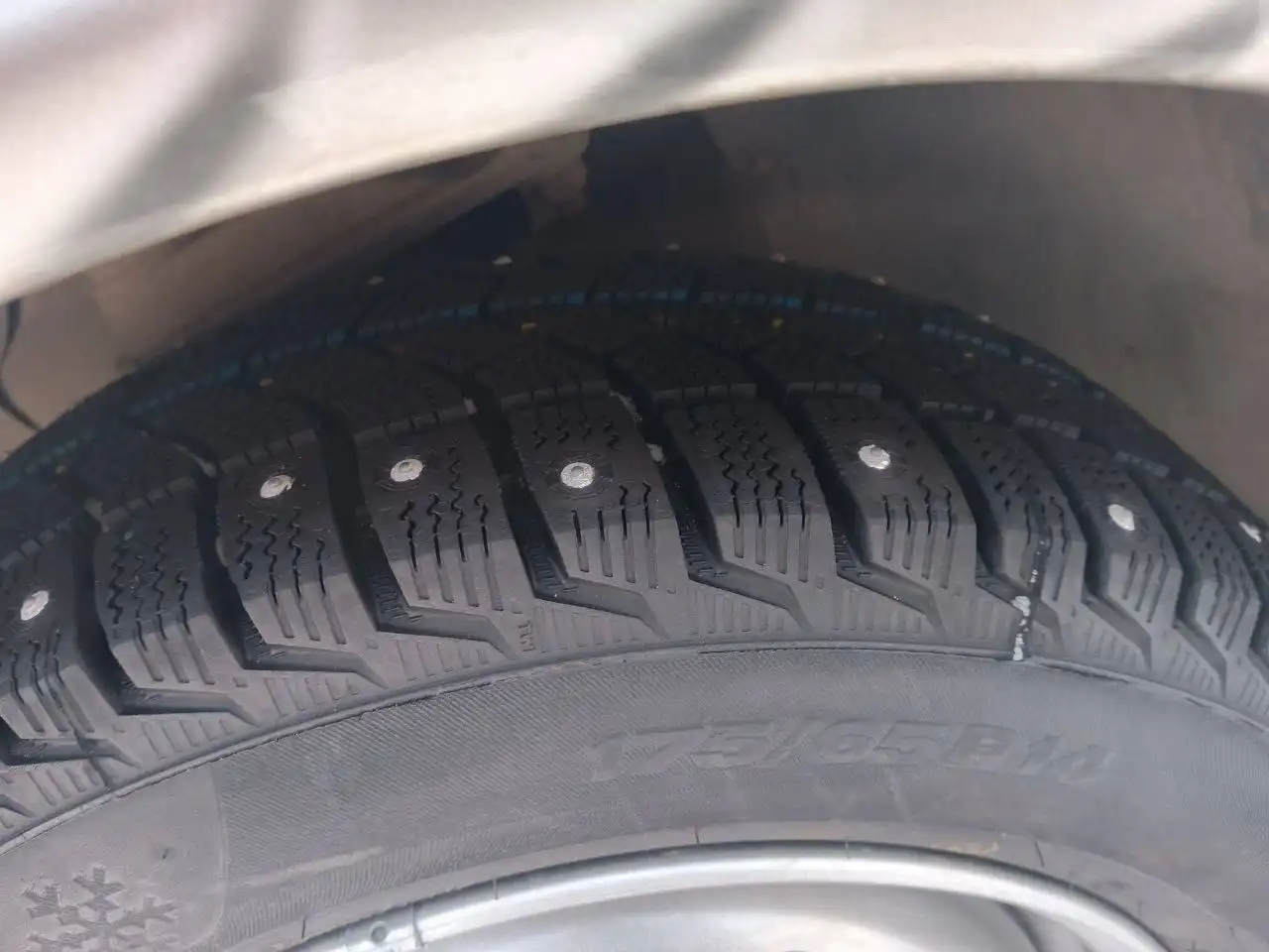 Новые шины R14 - Шины и диски (Запчасти) в Магнитогорск