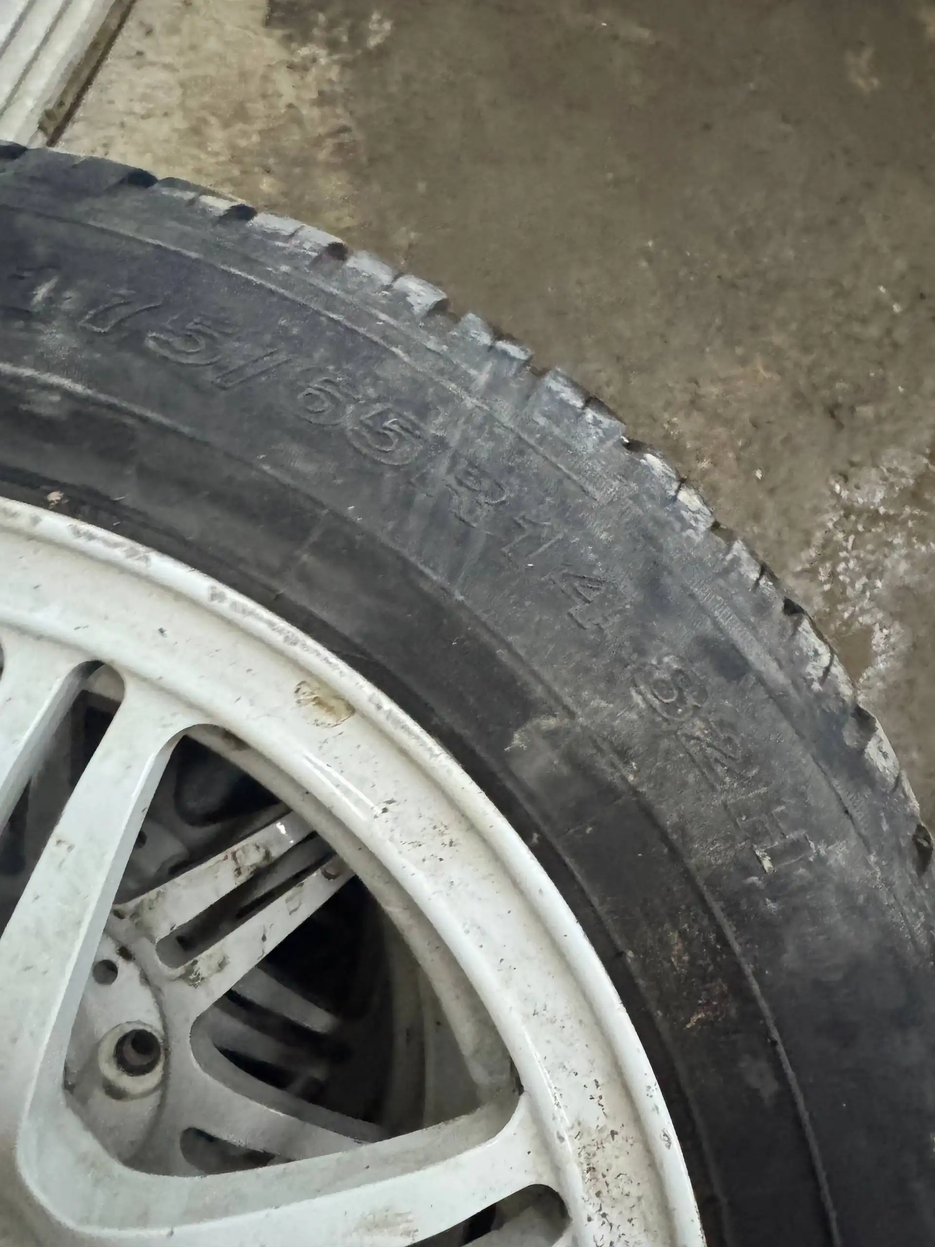 Продам слики R14 175/65/14 - Шины и диски (Авто) в Магнитогорск