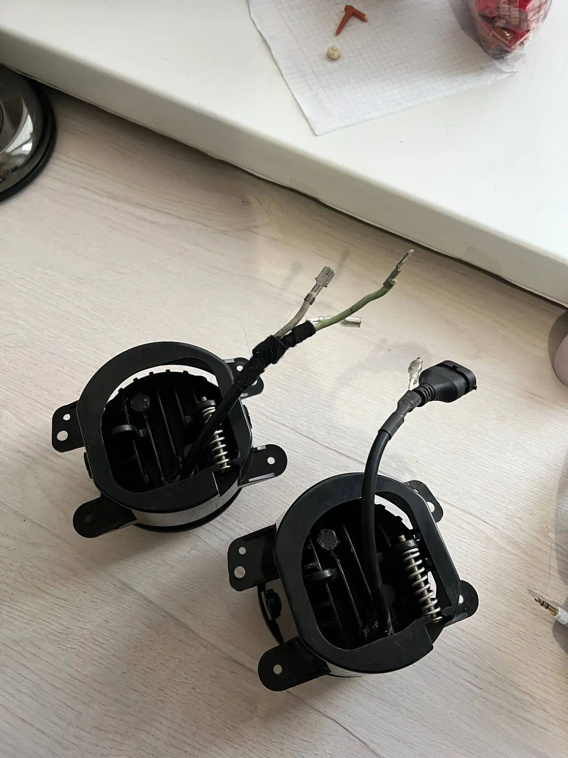 Продам светодиодную оптику для авто - Оптика (Авто) в Магнитогорск