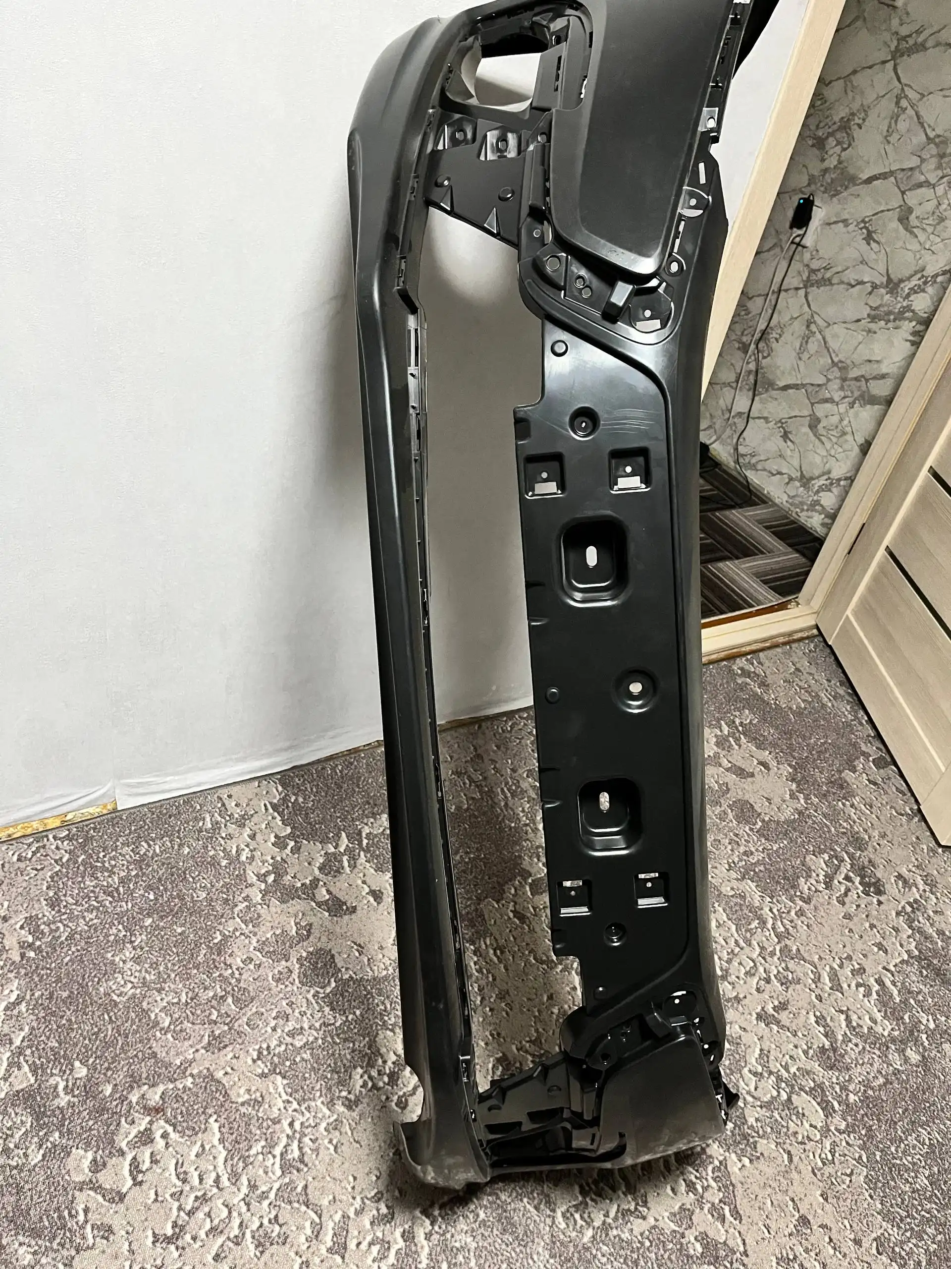 Продажа нового бампера на Lada Granta - Автозапчасти (Запчасти) в Магнитогорск