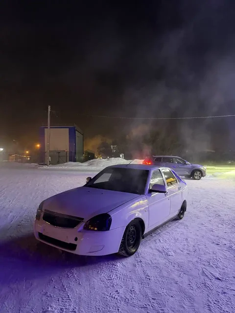 Продажа двух автомобилей Lada Priora 2010 года - Авто в Магнитогорск