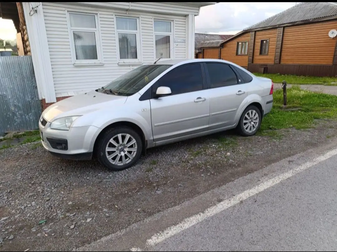 Продажа двух автомобилей Mitsubishi Outlander и Ford Focus 2 - Авто в Магнитогорск