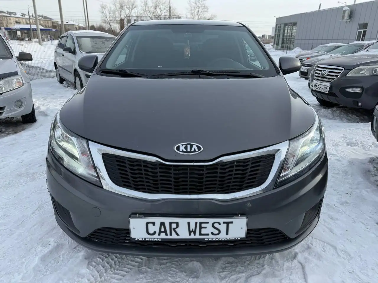 KIA RIO 2012 автомат, 1.4л, пробег 328000 км - Легковые автомобили (Авто) в Магнитогорск