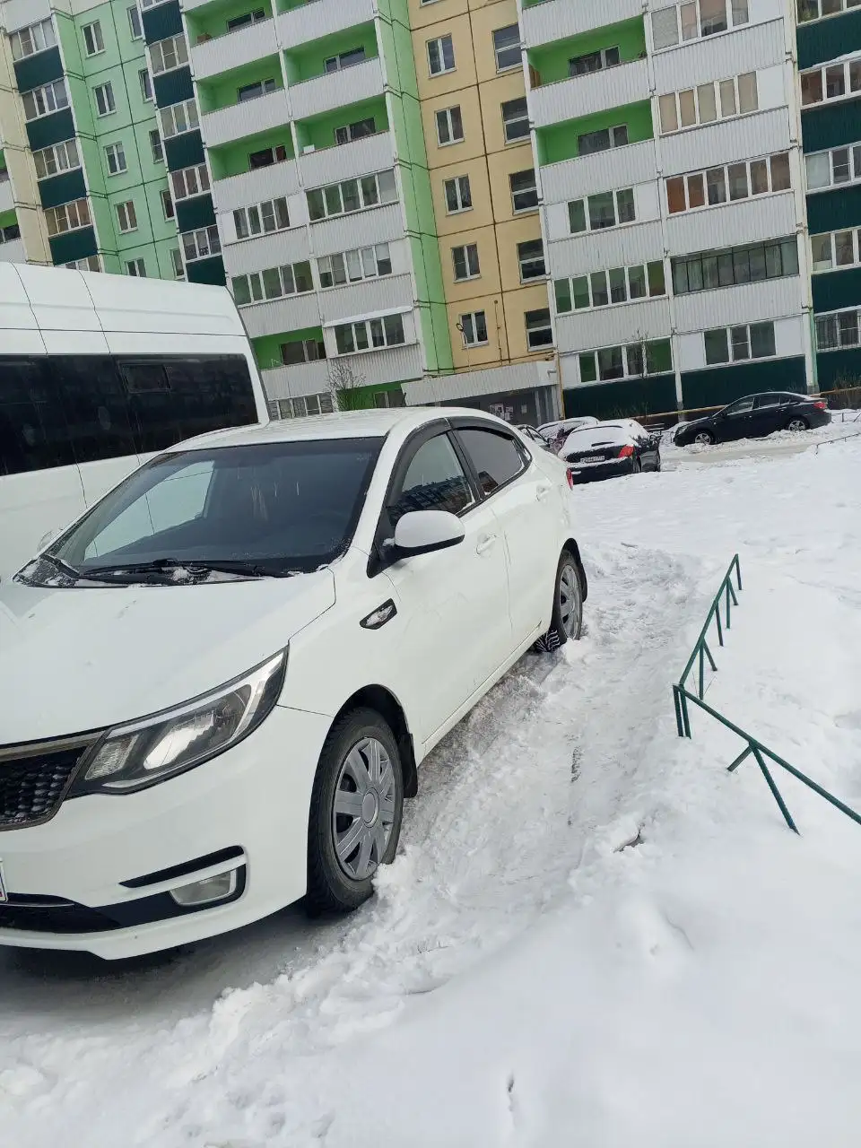 Продажа автомобиля 2016 года - Авто в Магнитогорск