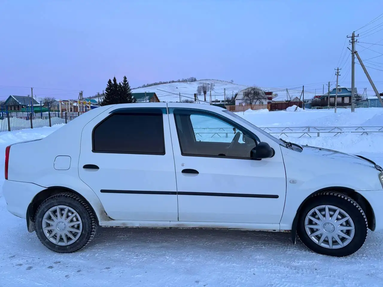 Рено Логан 2011 года выпуска - Авто в Магнитогорск