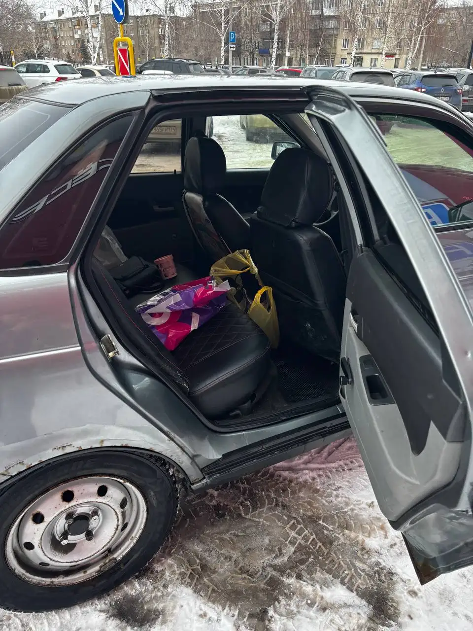 Продажа автомобиля ВАЗ 2110 2011 года с дополнительными запчастями - Легковые автомобили (Авто) в Магнитогорск