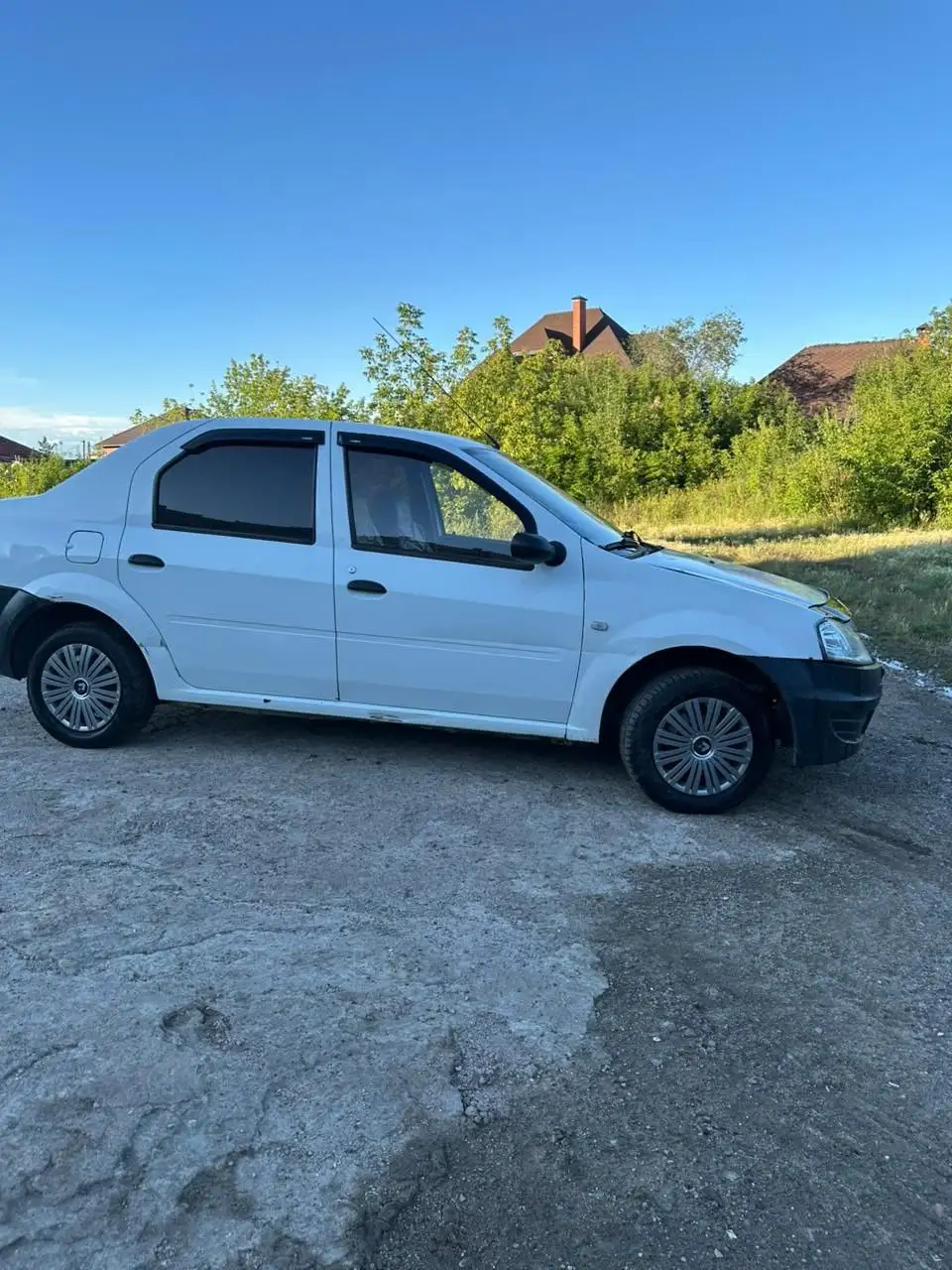 Продам Renault Logan 2013 года - Легковые автомобили (Авто) в Магнитогорск