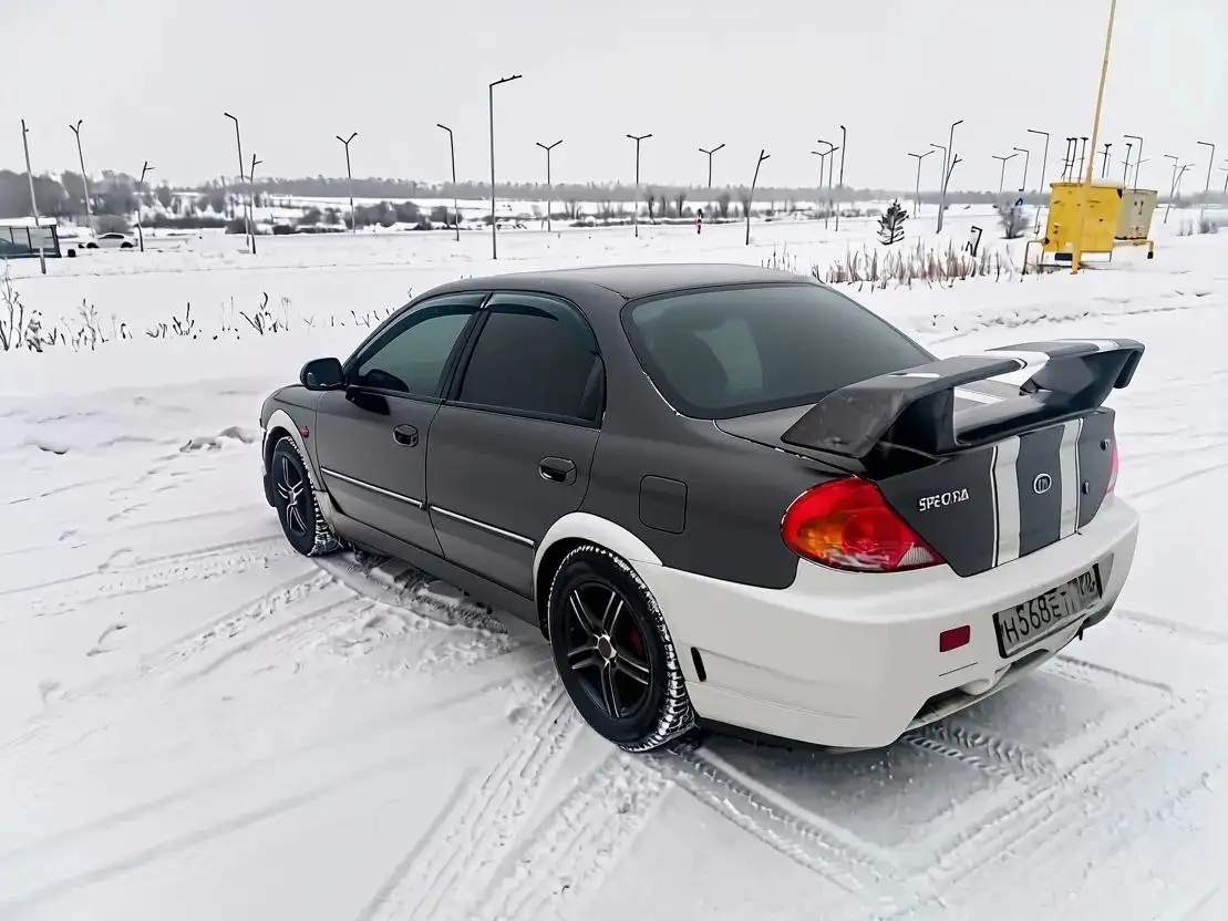 Продажа Kia Spectra 2006 года - Легковые автомобили (Авто) в Магнитогорск