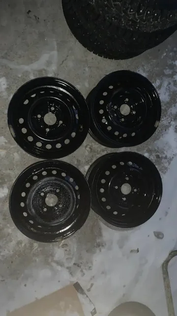 Штампы 4-100 и шины по выгодной цене в Магнитогорске - Шины и диски в Магнитогорск