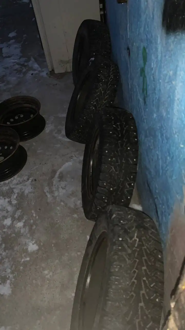 Штампы 4-100 и шины по выгодной цене в Магнитогорске - Шины и диски (Запчасти) в Магнитогорск