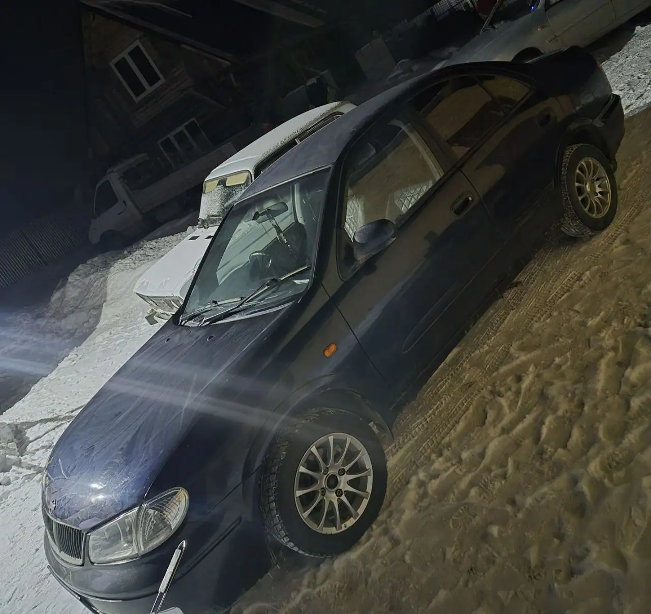 Продажа Nissan Sunny 2001 года выпуска - Авто в Магнитогорск