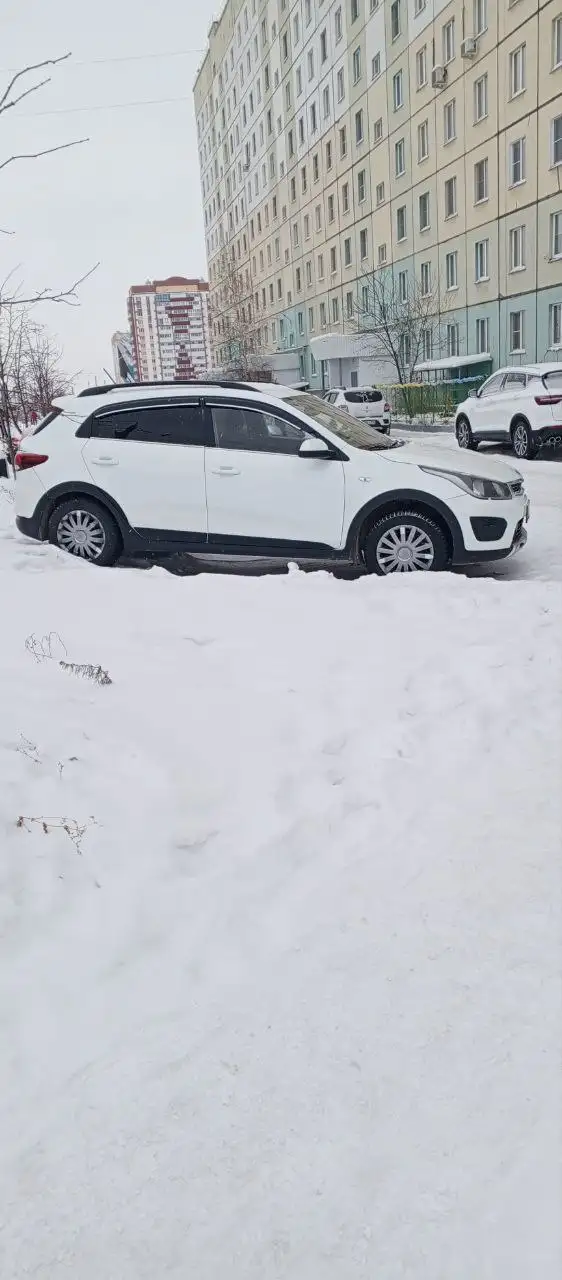 Kia Rio Хлайн 2020 г.в. в Магнитогорске - Легковые автомобили (Авто) в Магнитогорск