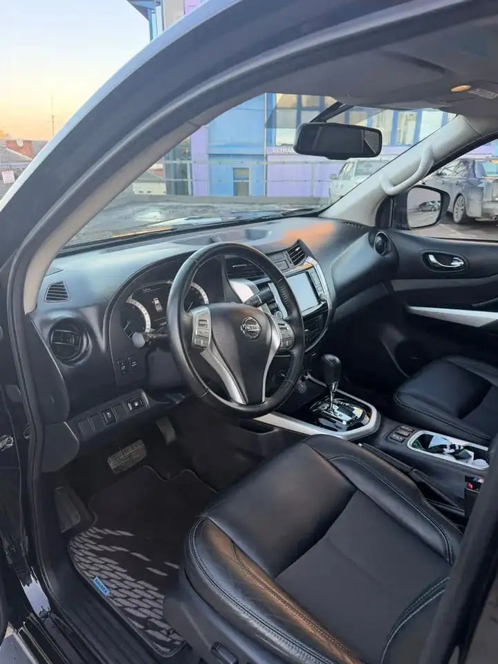 Продам Nissan Navara 2021 года - Пикап (Авто) в Магнитогорск