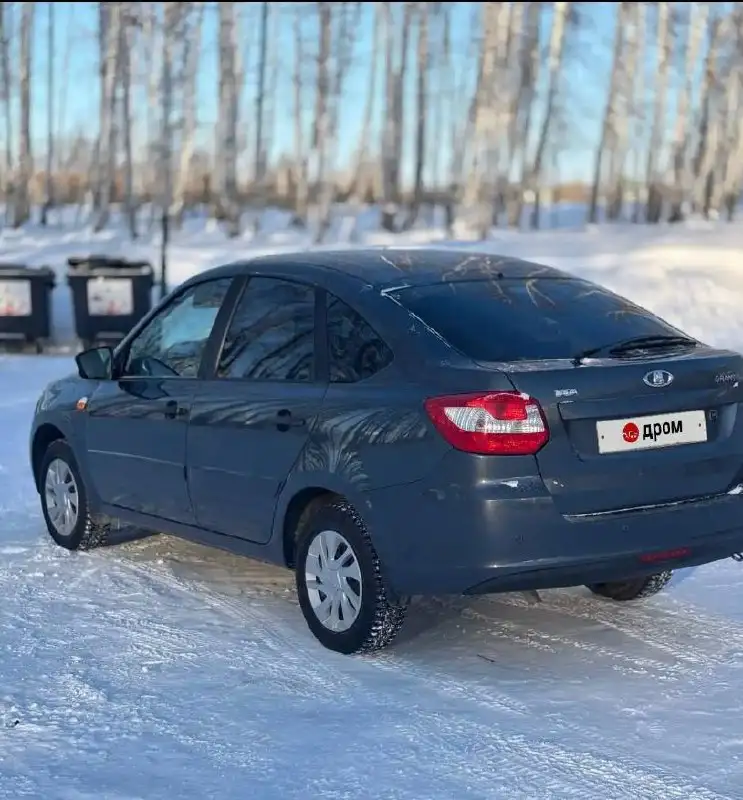 Автомобиль 2016 года в отличном состоянии - Авто в Магнитогорск