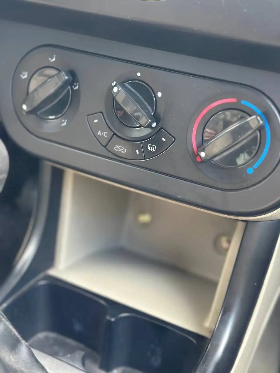 Продажа Lifan Smily 2012 года - Легковые автомобили (Авто) в Магнитогорск