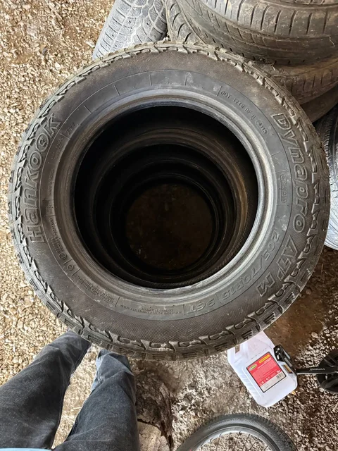 Продажа грязевой резины на Ниву 205/70/R15 - Номера и документы в Магнитогорск