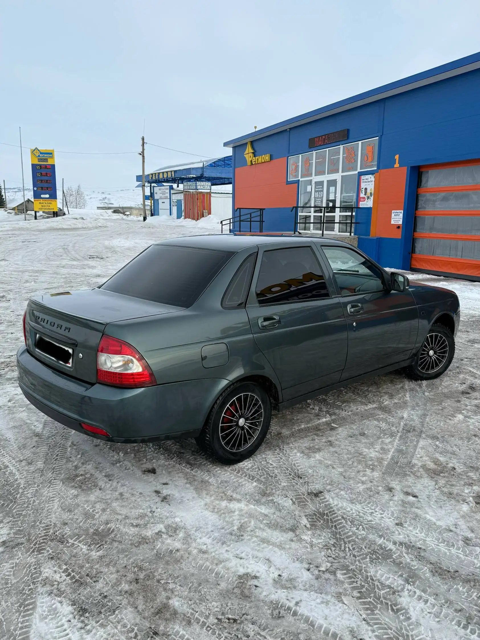 Продам Ладу Приору 2011 года - Легковые автомобили (Авто) в Магнитогорск