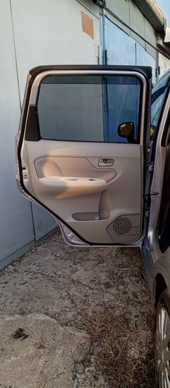 Продажа автомобиля Дайхатсу Мове 2018 года в идеальном состоянии - Авто в Магнитогорск