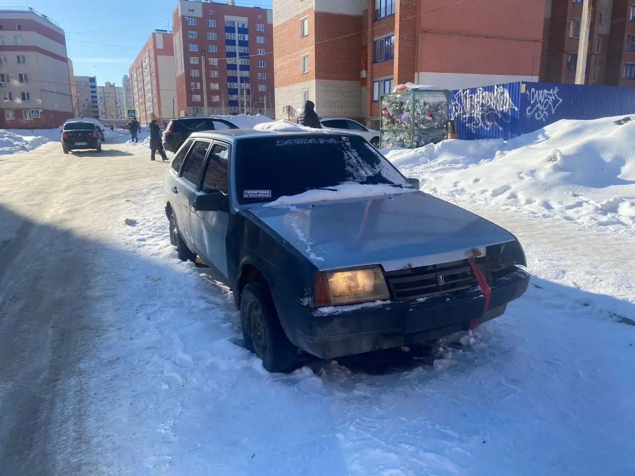 Продажа автомобиля 2004 года выпуска с инжекторным двигателем - Авто в Магнитогорск