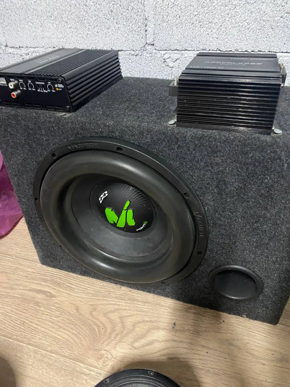 Короб на 12 2500 Моноблок не вскрывался - Авто в Магнитогорск